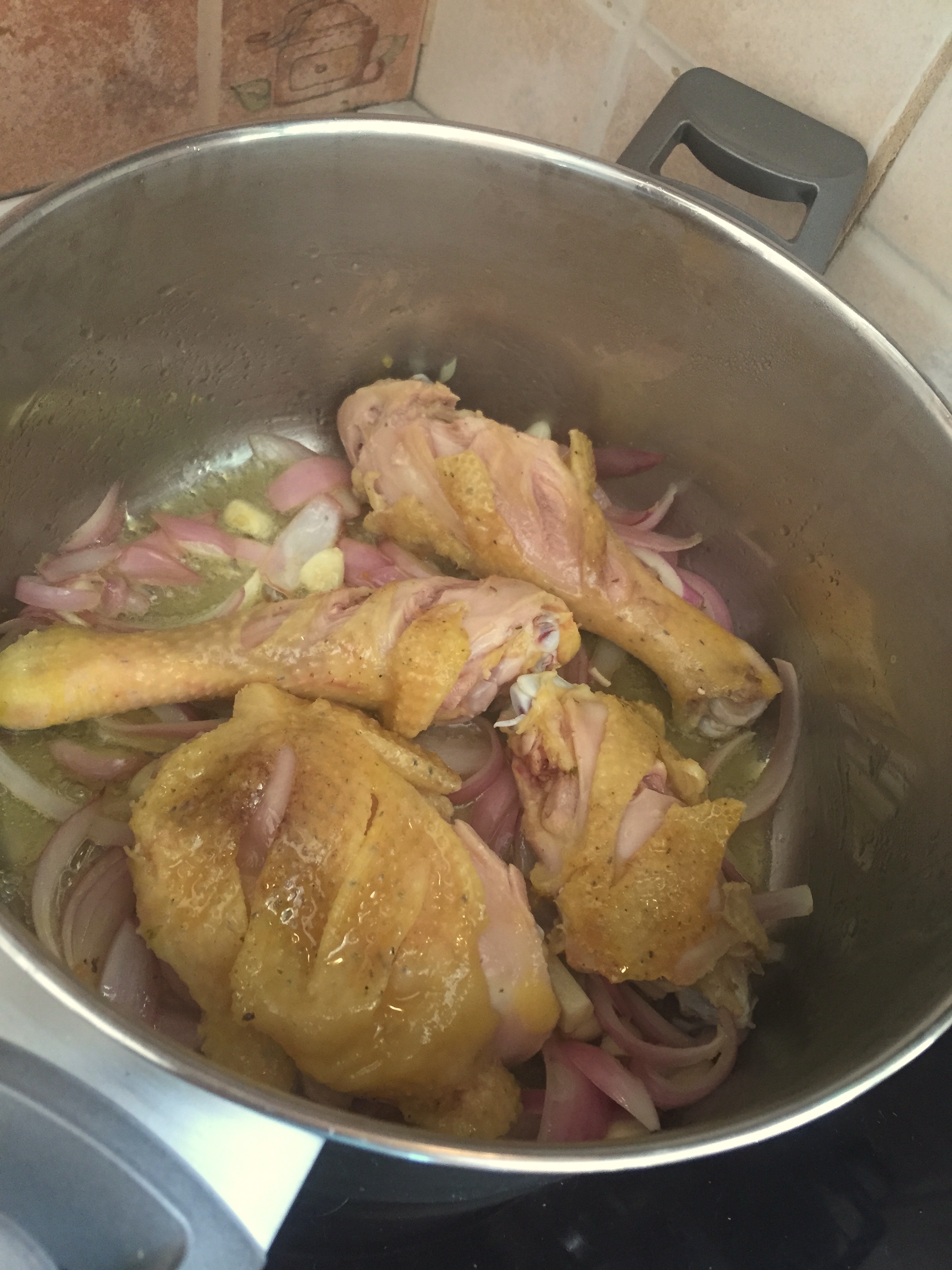 Reteta Tocanita cu Pui de Tara Gabriela Simion Reteta Tocanita cu Pui de Tara Gabriela Simion