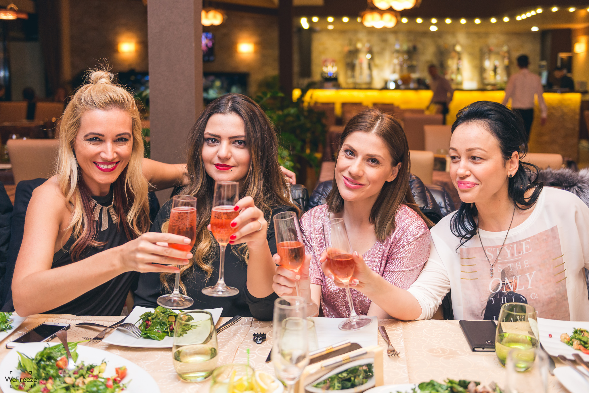 Gabriela Simion si Fetele la Le Premier