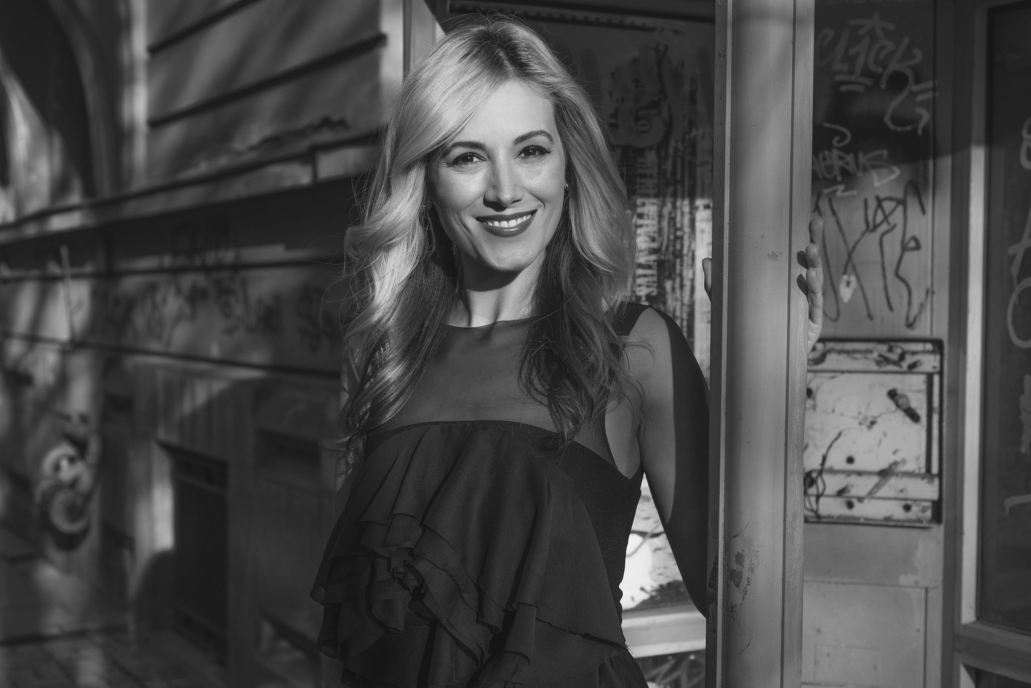 View More: http://vagabondingro.pass.us/sedinta-foto-grabriela-simion