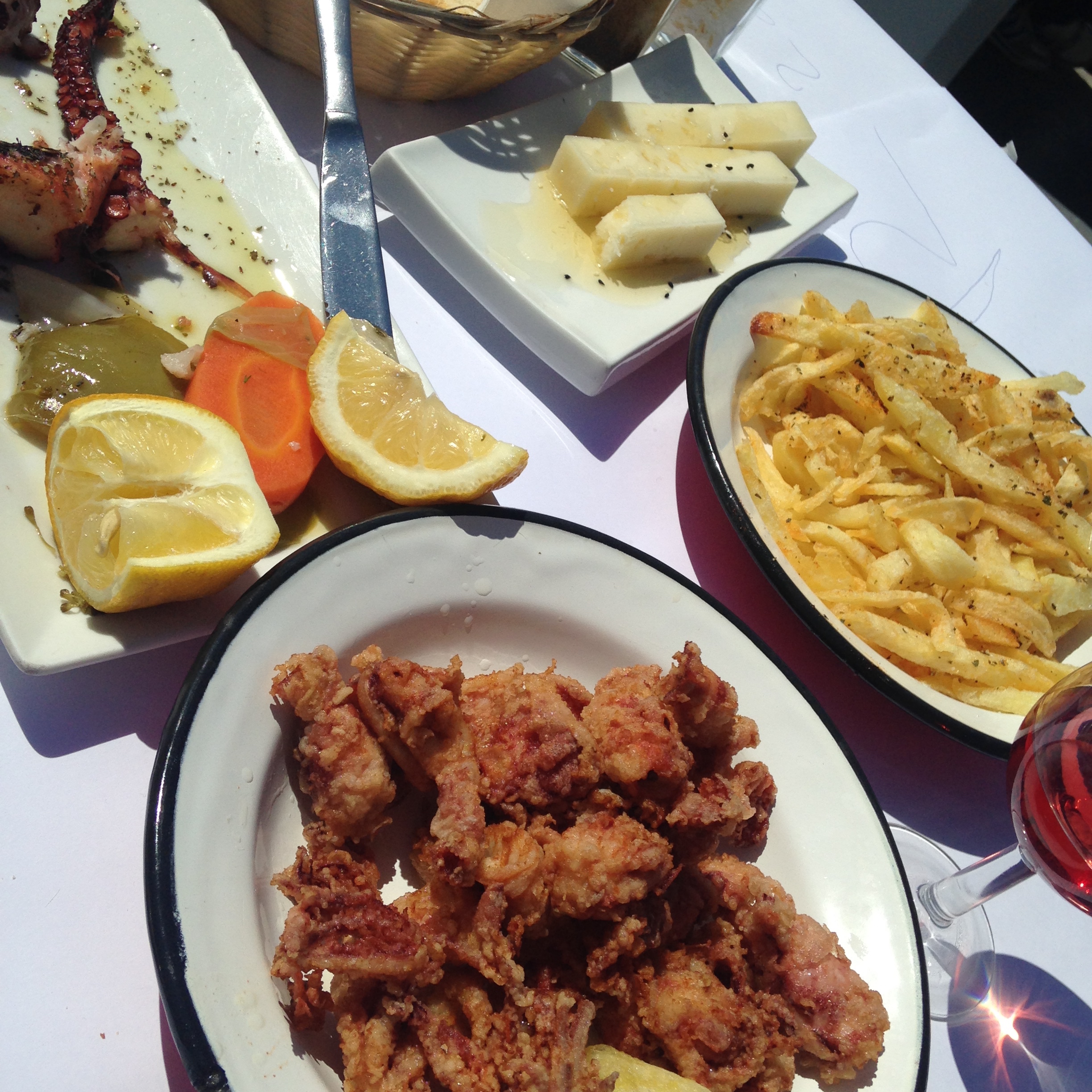 Cartofi Morcovi Gabriela Simion Vacanta in Atena