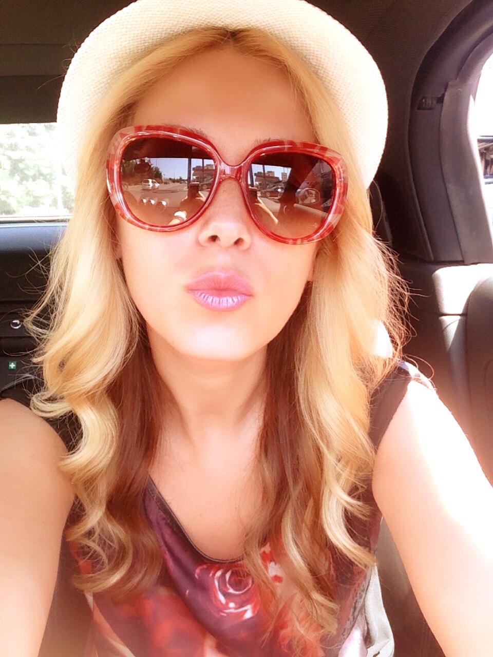 Pupici din Grecia Gabriela Simion Vacanta in Atena