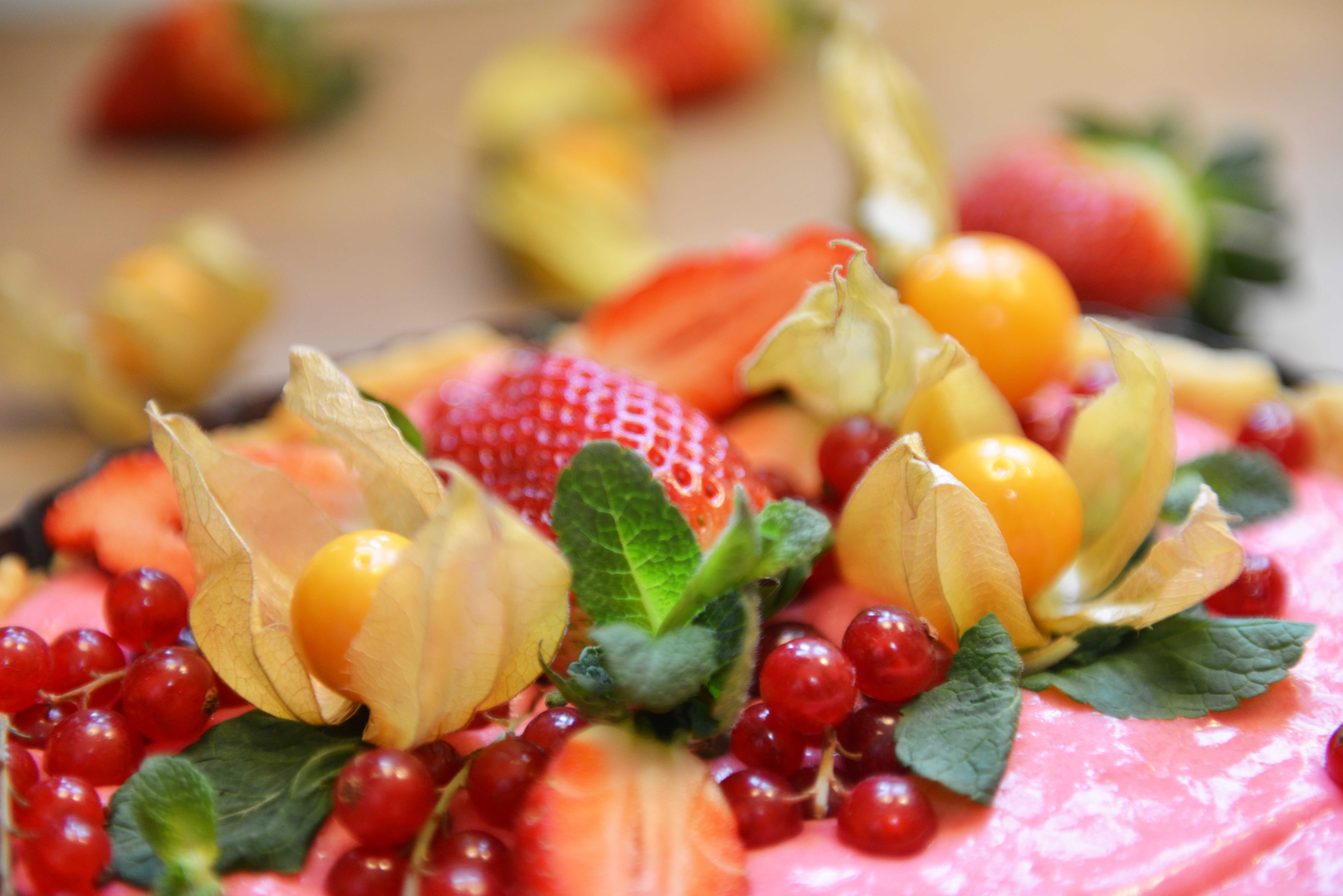 Gabriela Simion Tarta cu Capsune #FOODSIE Macro