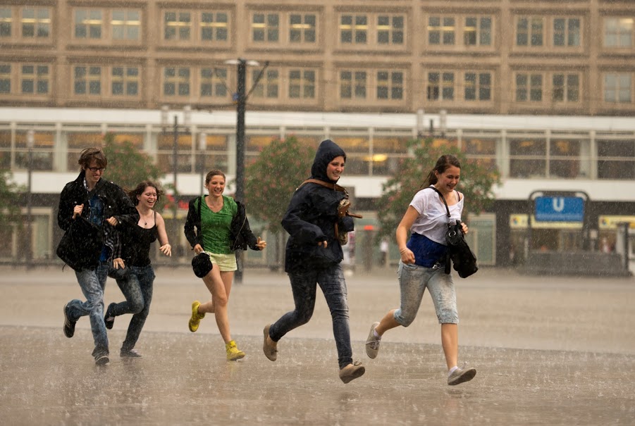 gabriela-simion-berlin-rain-pictures