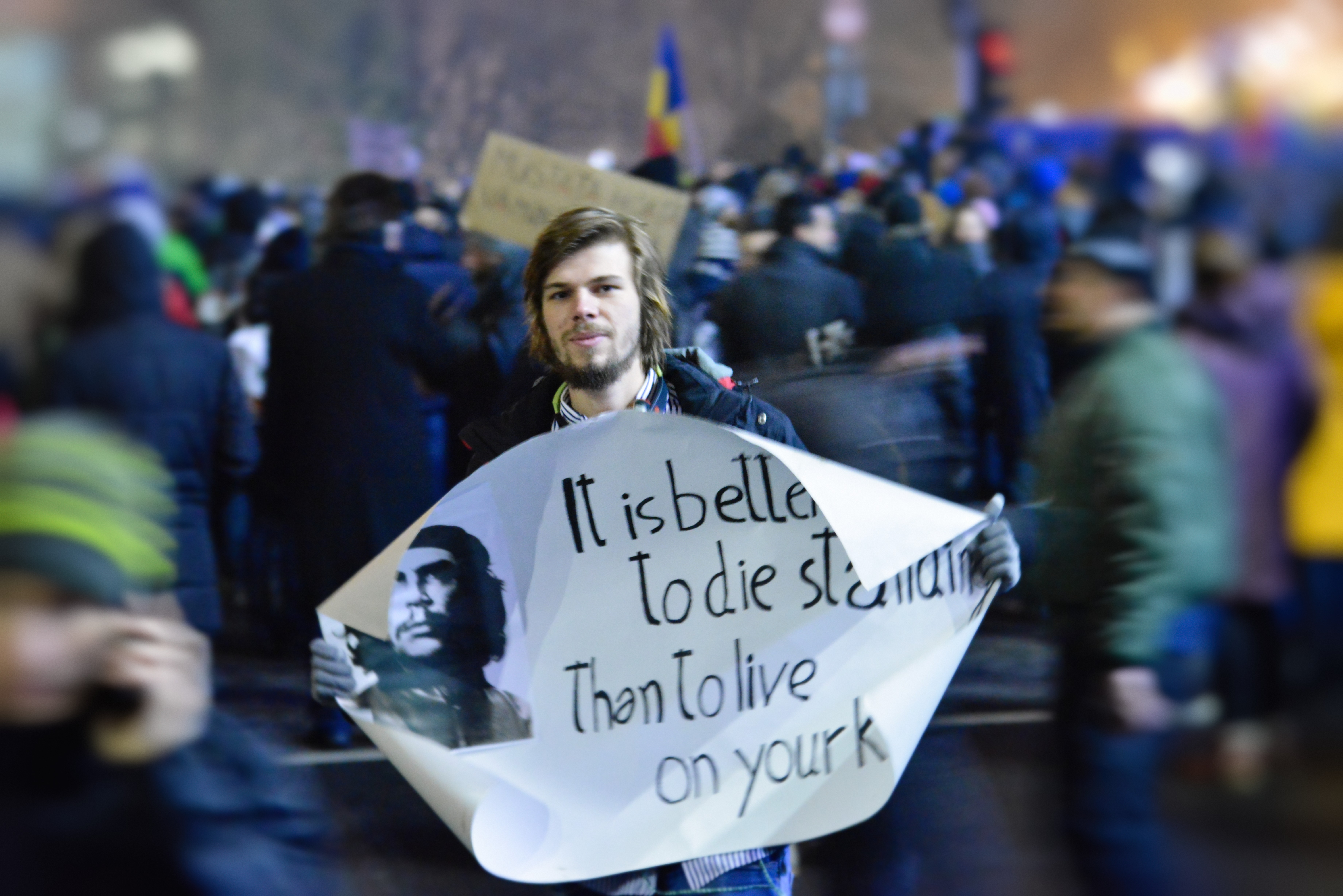 gabriela-simion-proteste-2017-che-guevara