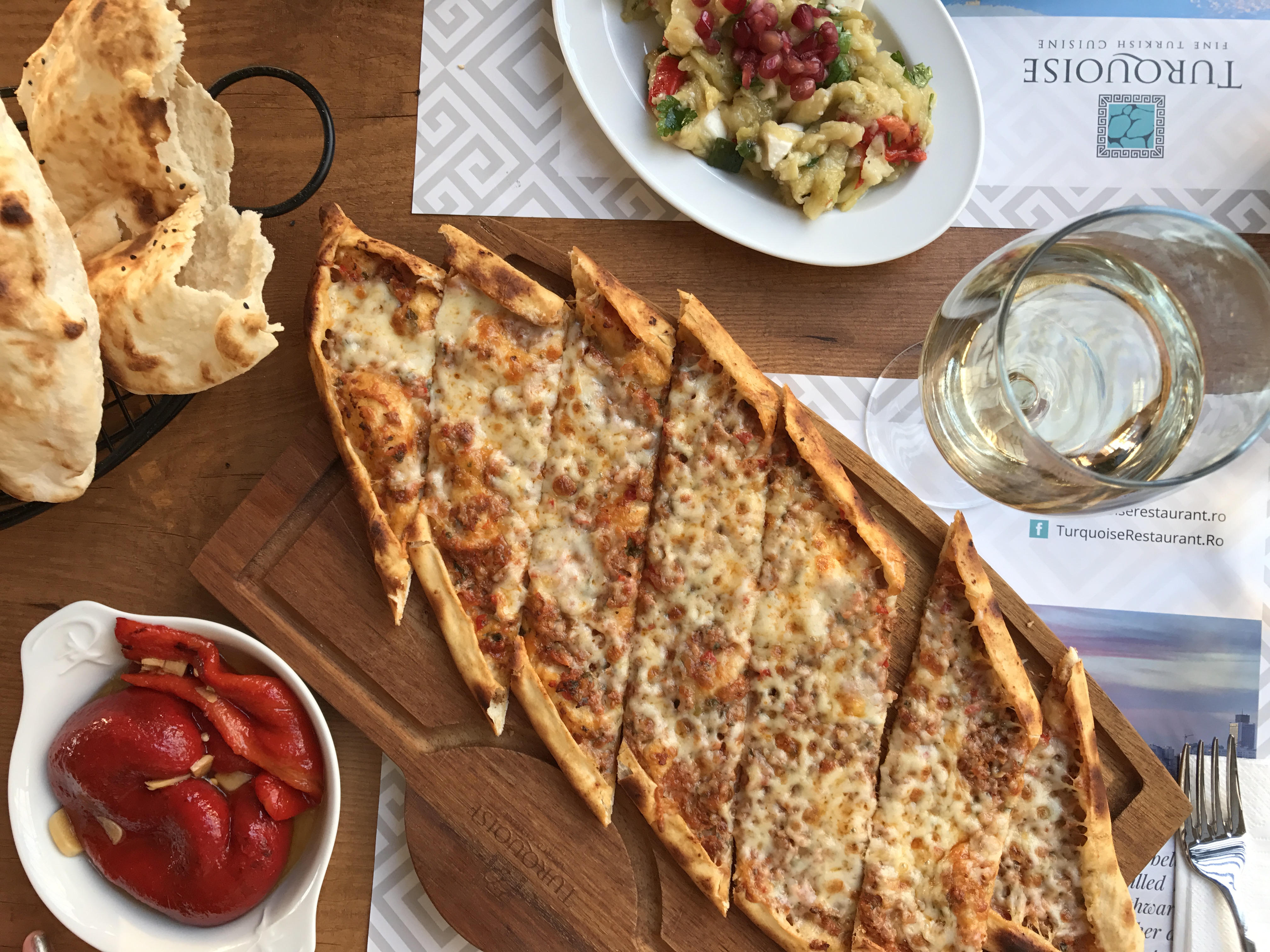 Meniu Gustos Turquoise Restaurant Gabriela Simion