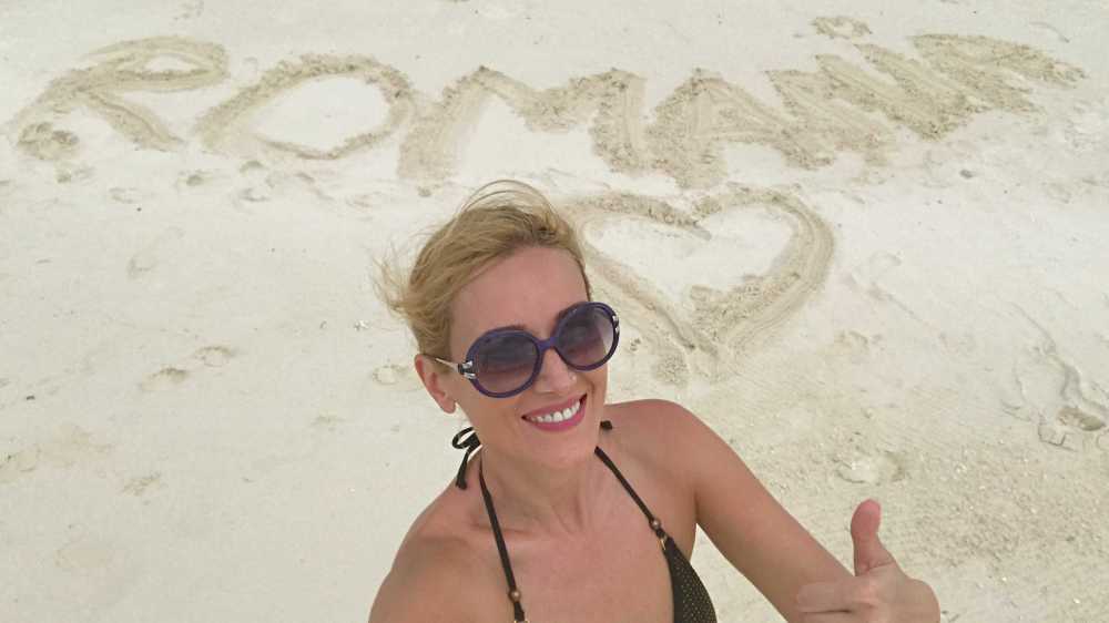 Sexy, Vacanta Maldive, Gabriela Simion