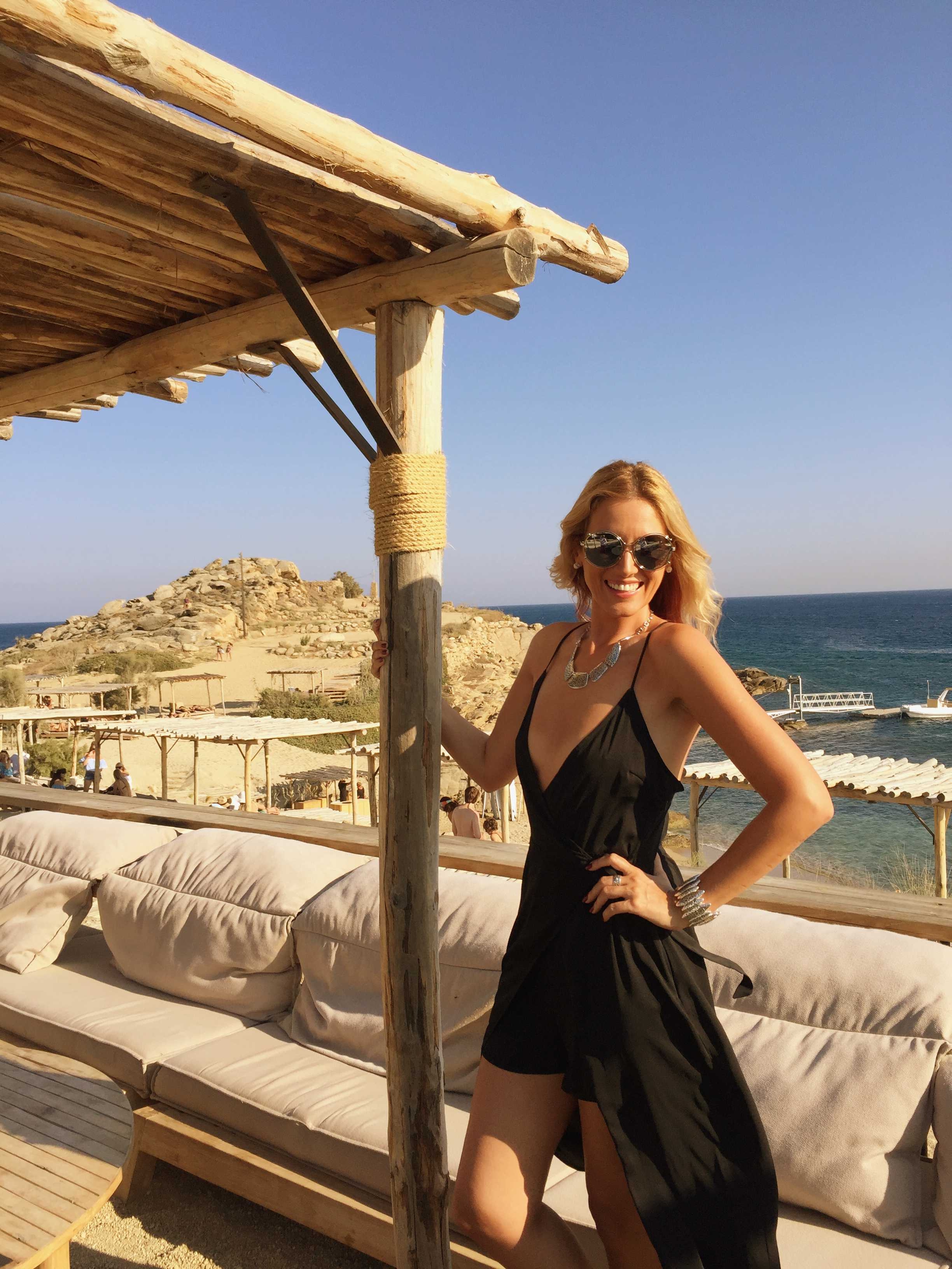 Mykonos_hot_places_Gabriela_Simion_holiday, Scorpios