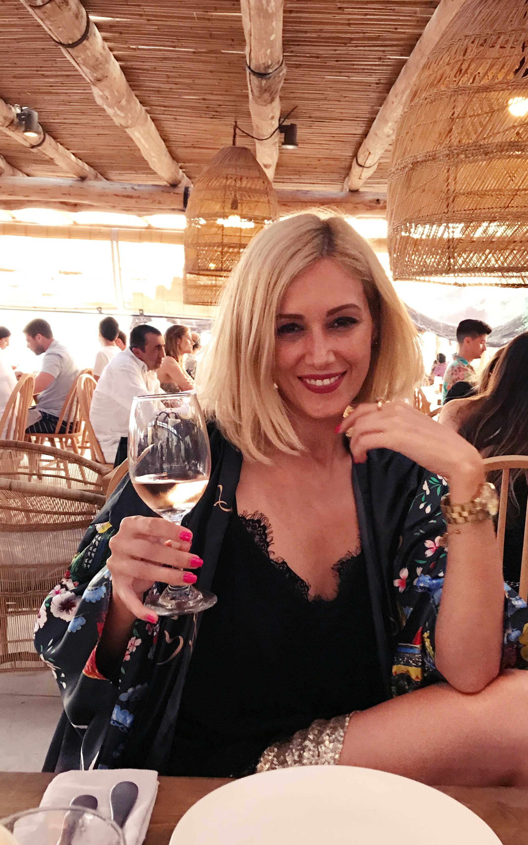 Mykonos_hot_places_Gabriela_Simion_holiday_Scorpios