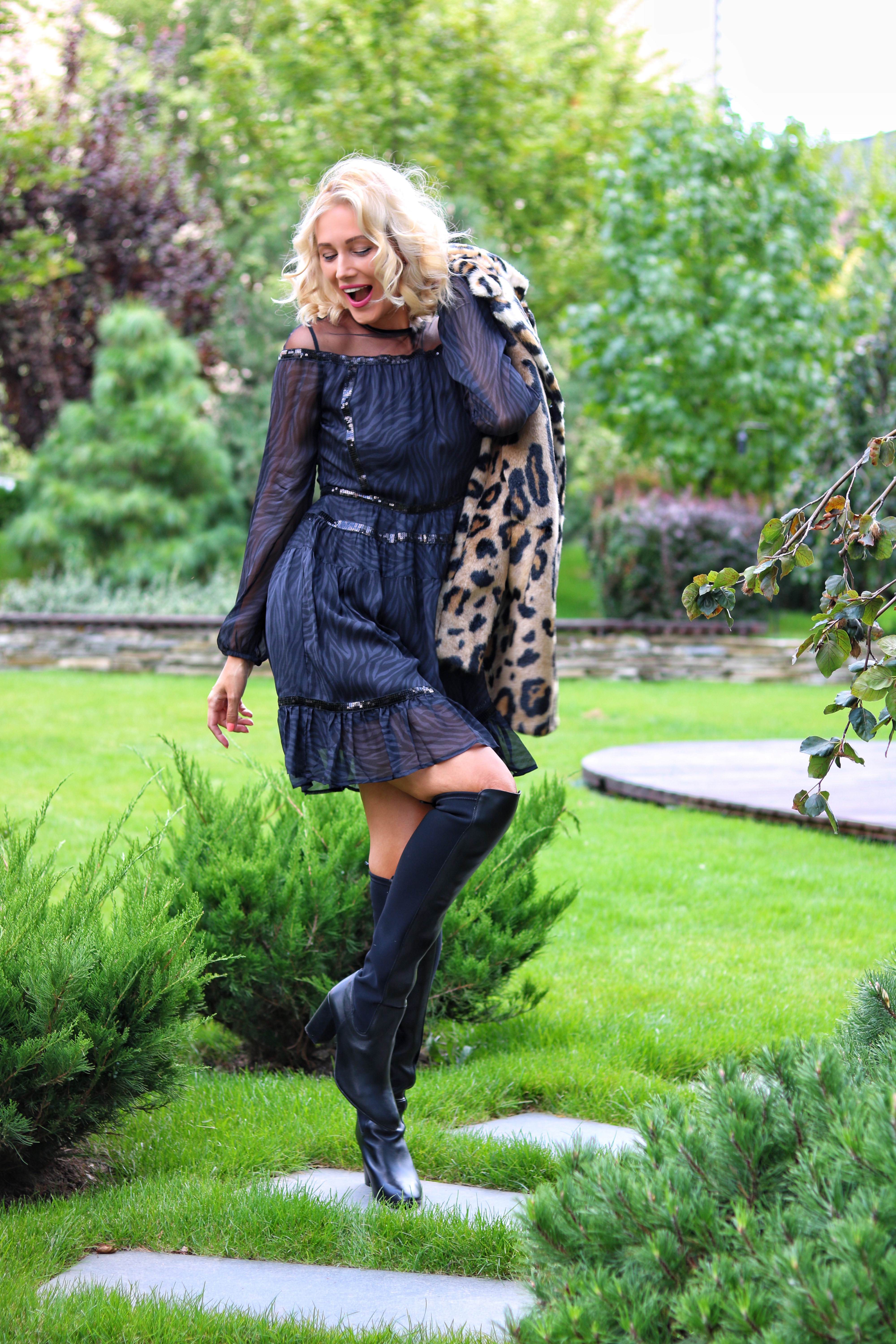 Gabriela Simion, Poze de Toamna, Foto