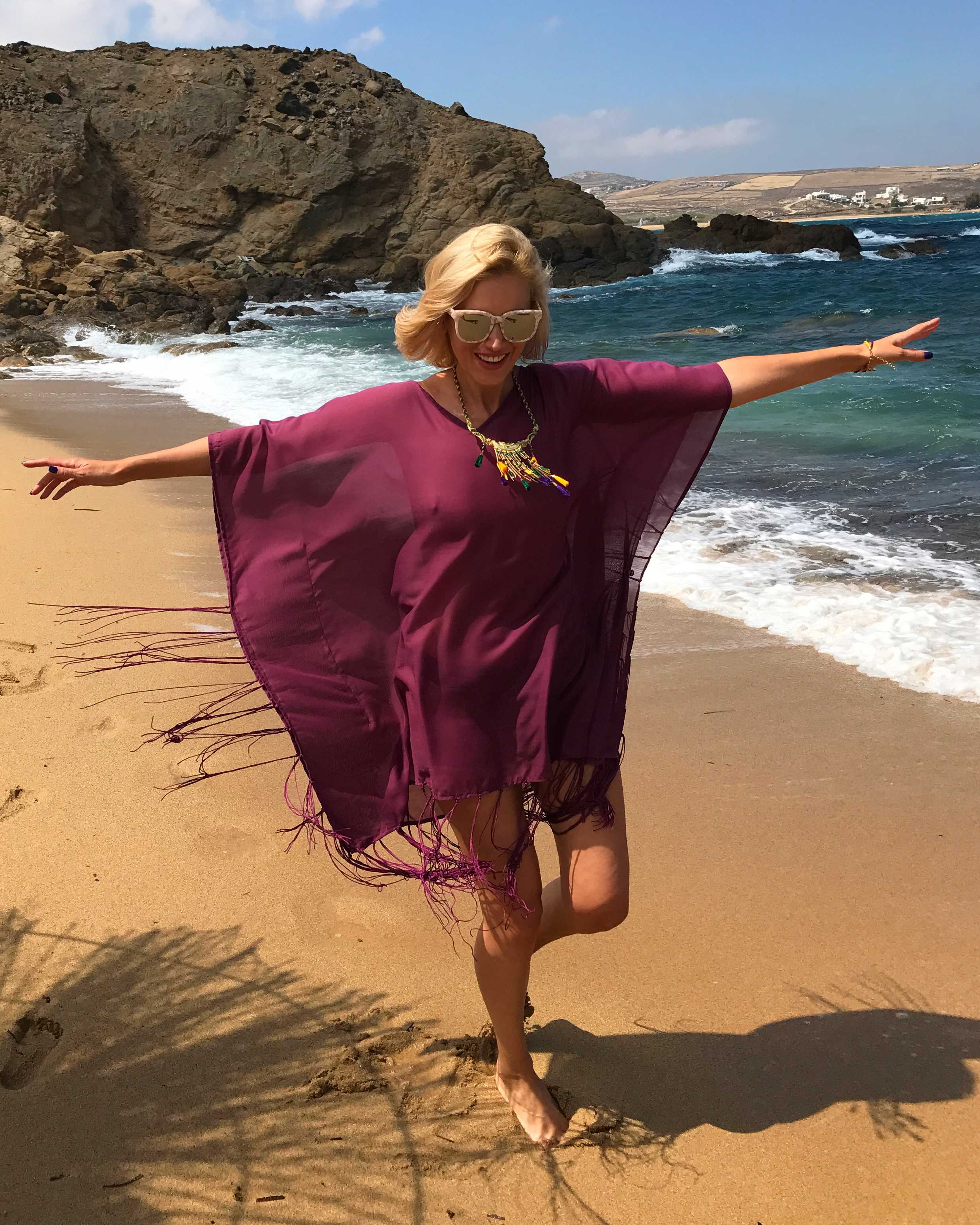 Mykonos Grecia, Meli Melo, Gabriela Simion Danseaza