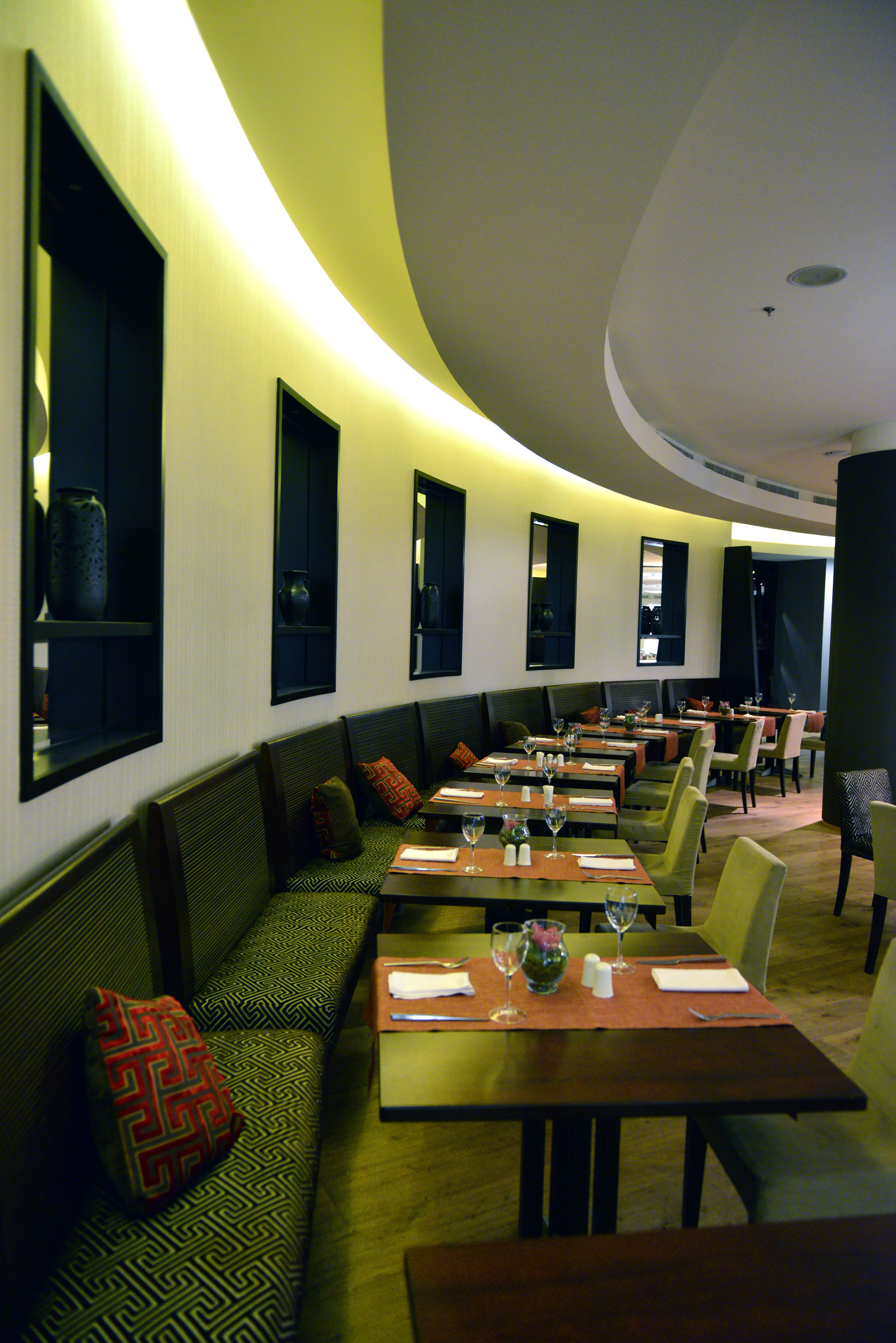 Gabriela Simion, Avalon Sheraton Poze