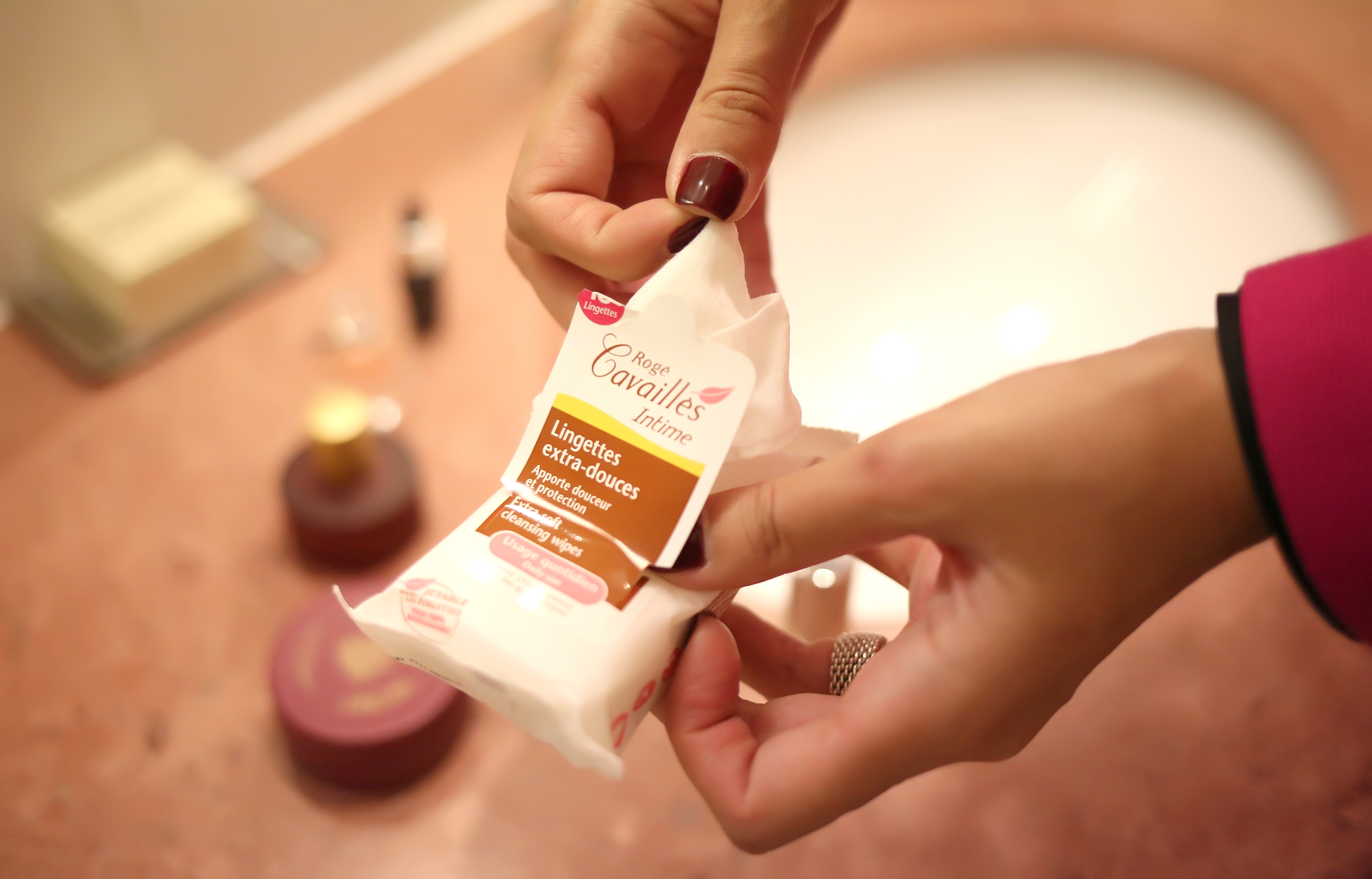 Rogé Cavaillès_Gabriela_Simion07